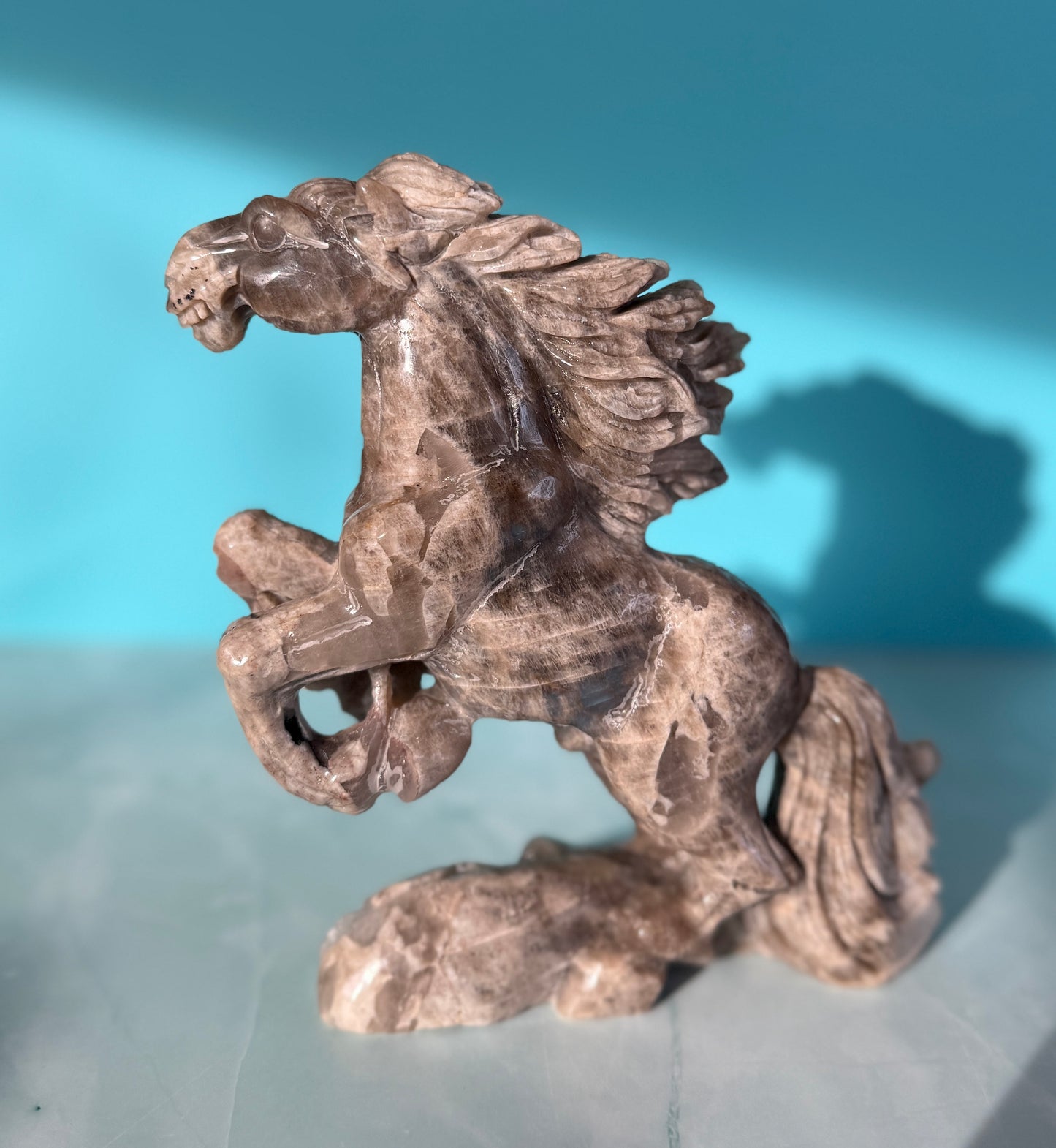 Hand Carved Moonstone Horse – 933g | 5.5 x 8 Inches | Intuition, Strength, Feminine Energy Crystal Sculpture