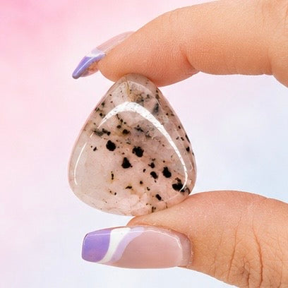 Rose Quartz & Diopside Cabochon 20