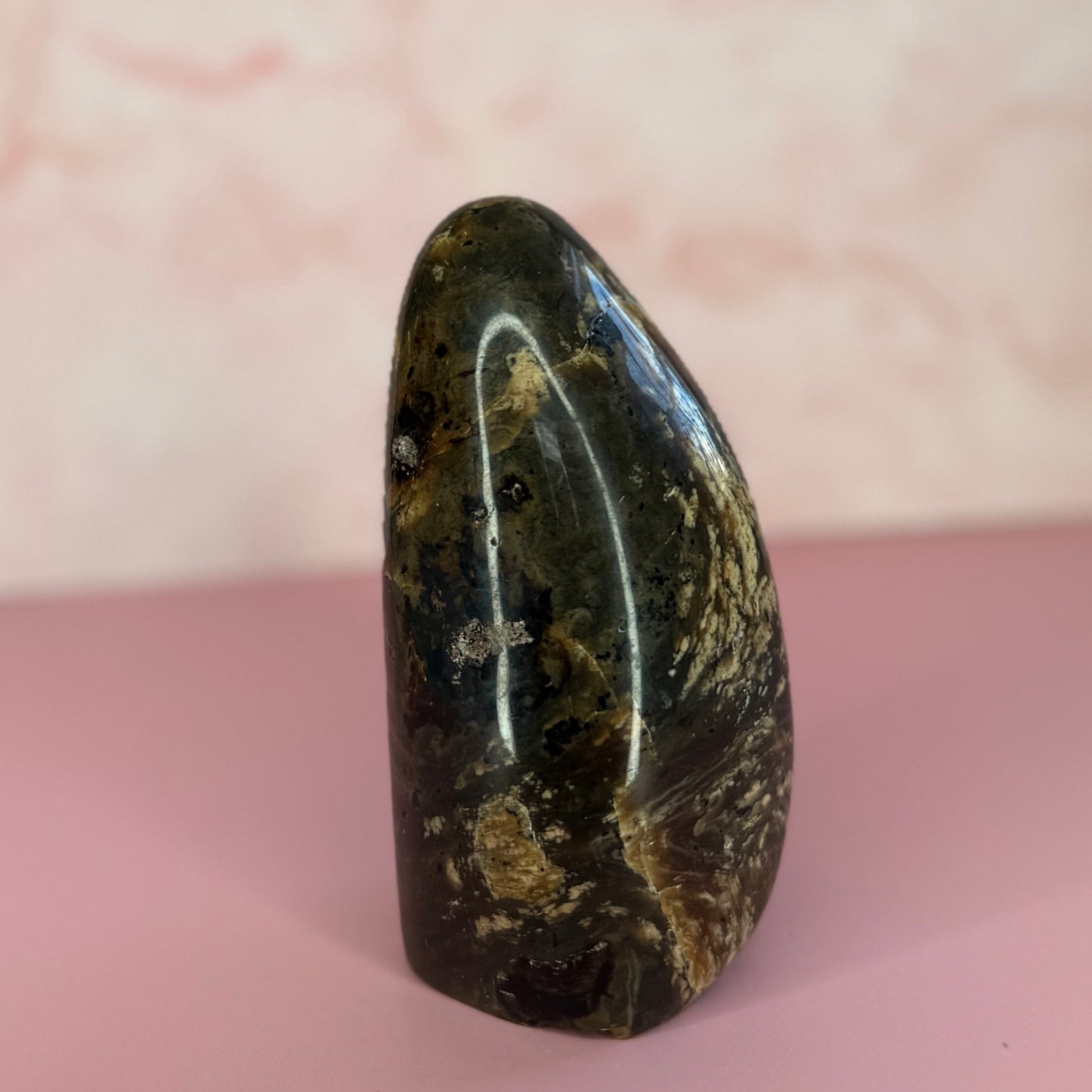 Amber Free Form (UV Reactive)