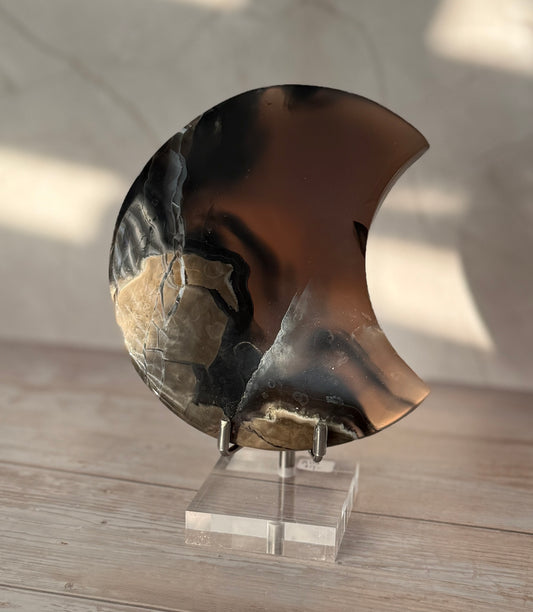 Volcano Agate Moon – Grounding & Stability Crystal Approx. 385g, 5"