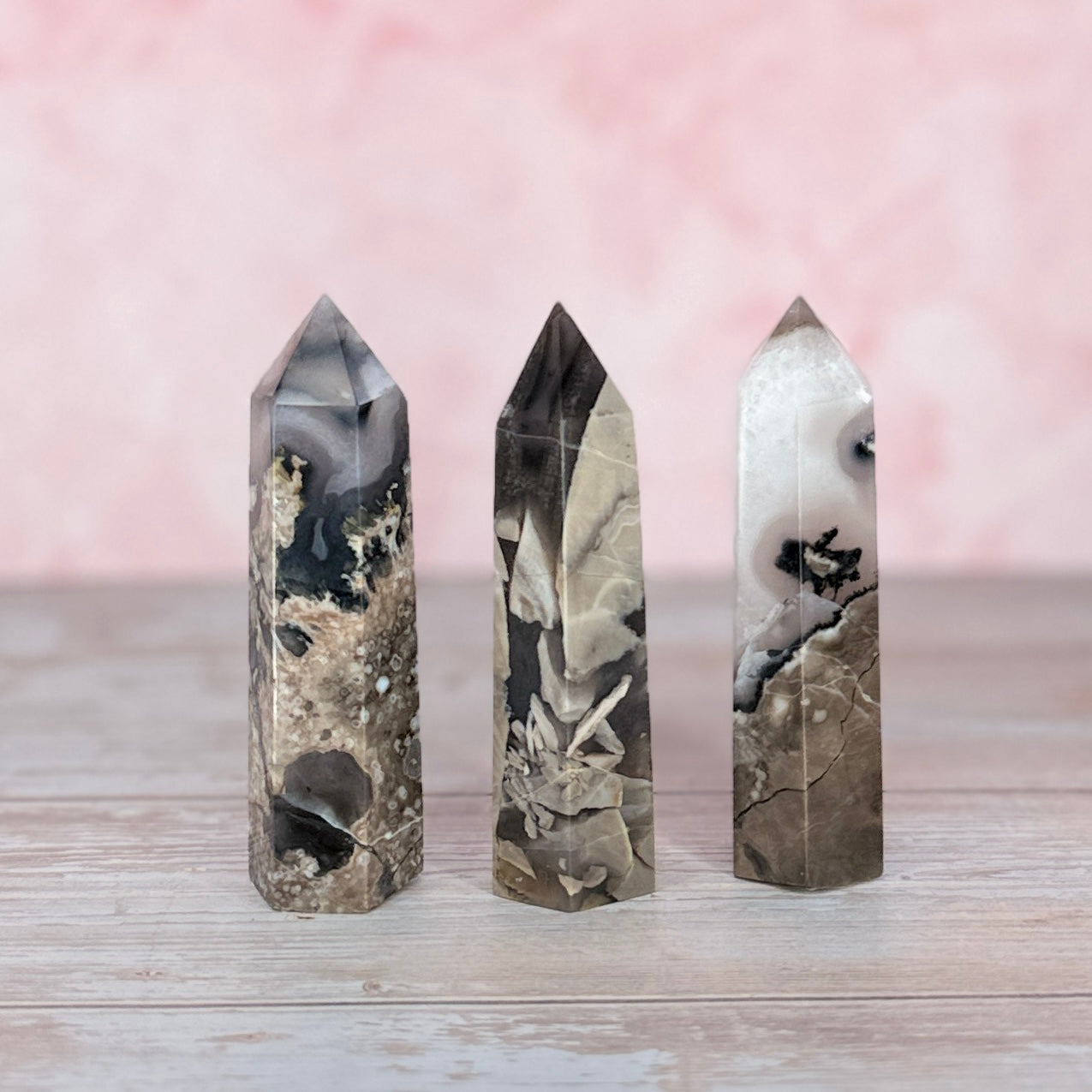 Valcano Agate Tower (UV Reactive)