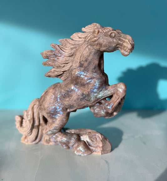 Hand Carved Moonstone Horse – 933g | 5.5 x 8 Inches | Intuition, Strength,  Feminine Energy Crystal Sculpture