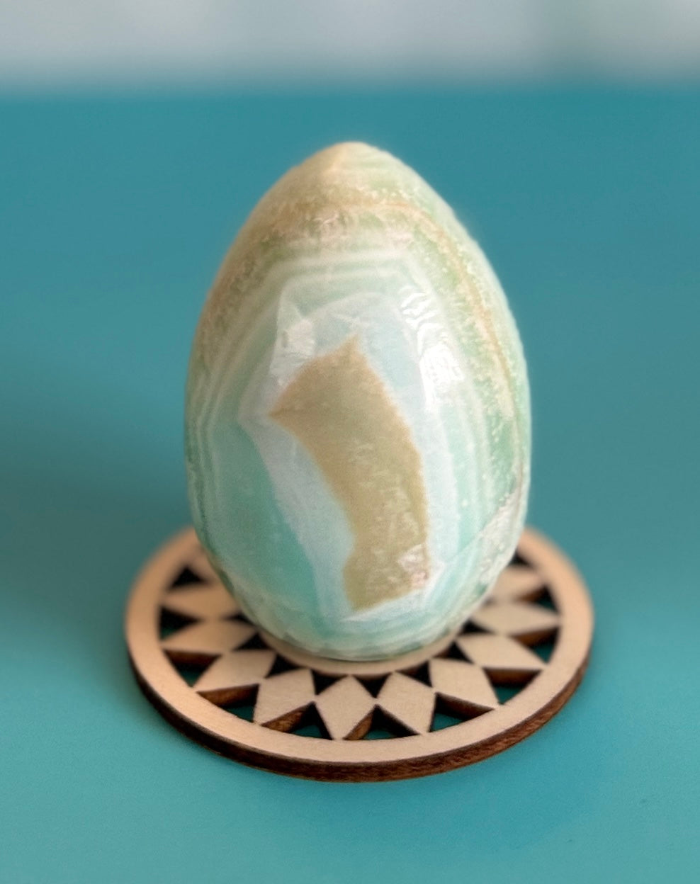 Caribbean Calcite Egg #91